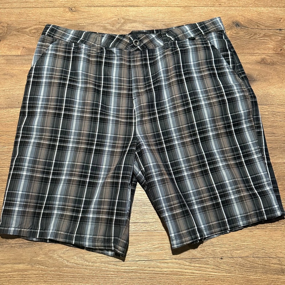 Y2K Hurley Plaid Walk Shorts Mens 38 Black Grey Brown Casual Flat Front